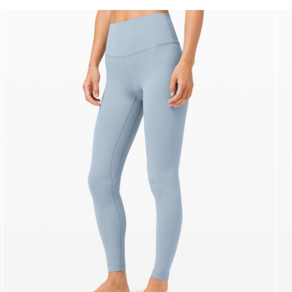 Lululemon High Rise 28” Chambray Align leggings